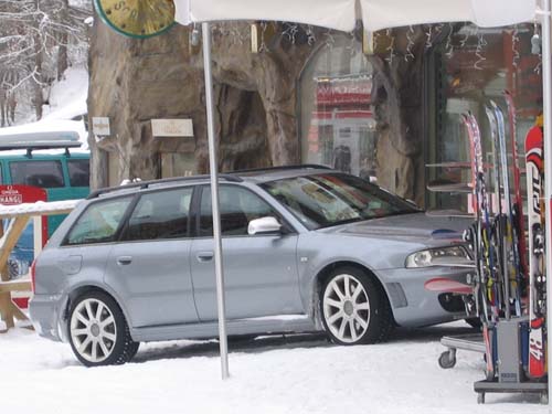 PIC225